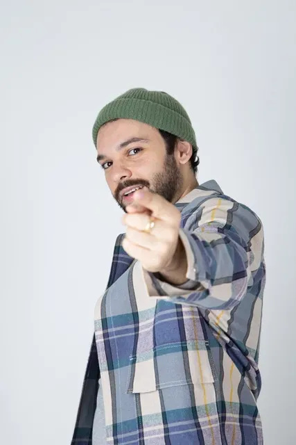 Raphael Ghanem abre sessão extra em Goiânia e Anápolis