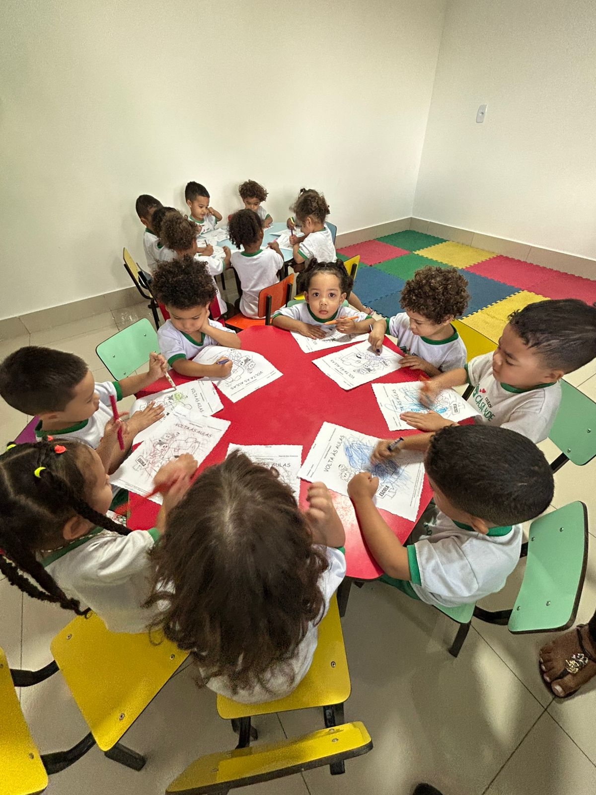 Retorno às aulas na Creche Casa Verde marca novo ciclo de acolhimento e desenvolvimento infantil em Aparecida de Goiânia