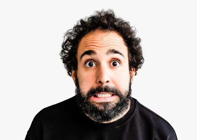 Murilo Couto apresenta novo show de stand up em Goiânia
