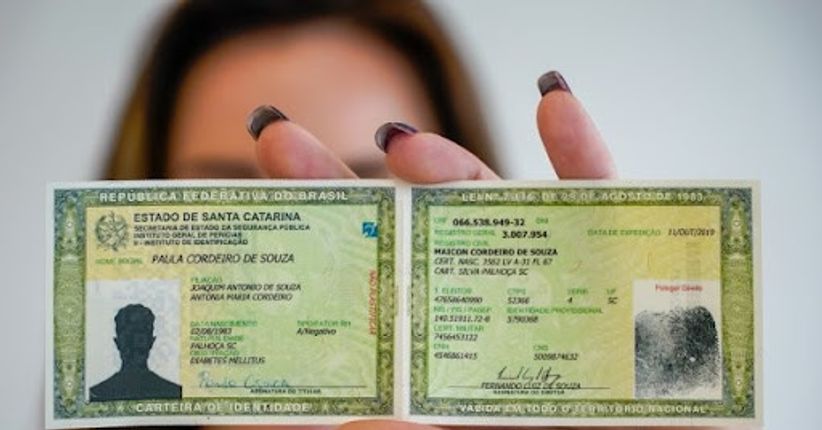 Retificação de nome e gênero em cartório garante cidadania e dignidade